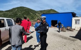 交警护安全  ——志丹县公安局交警大队顺宁中队全力维护辖区集市道路交通安全(辖区群众集市中队阳光)