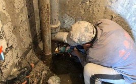 南宁市·威宁大厦水管漏水维修案例(漏水水管维修中水宁大)
