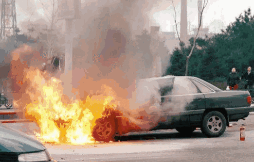 这些东西会爆炸!高温天别忘给爱车“扫雷”(扫雷高温车内爆炸爱车) 汽修知识 这些东西会爆炸!高温天别忘给爱车“扫雷”(扫雷高温车内爆炸爱车) 汽修知识