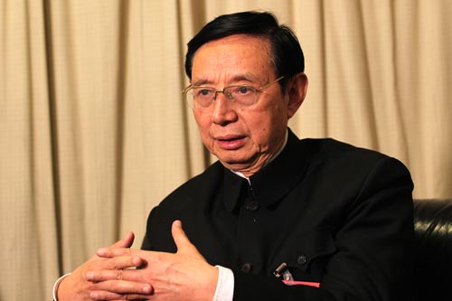 狂人李书福精妙重整力帆帝国 83岁尹明善倾力人生最后一搏(力帆新能源重整摩托车汽车) 汽修知识 狂人李书福精妙重整力帆帝国 83岁尹明善倾力人生最后一搏(力帆新能源重整摩托车汽车) 汽修知识