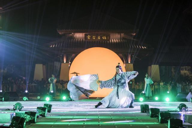 积极探索 修武县走入全域旅游时代(修武汉服旅游古镇落幕) 汽修知识 积极探索 修武县走入全域旅游时代(修武汉服旅游古镇落幕) 汽修知识