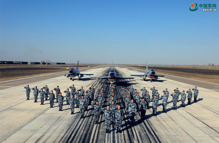空军场务兵逐梦空天的“十二时辰”(飞行昼夜空军二时跑道) 汽修知识 空军场务兵逐梦空天的“十二时辰”(飞行昼夜空军二时跑道) 汽修知识