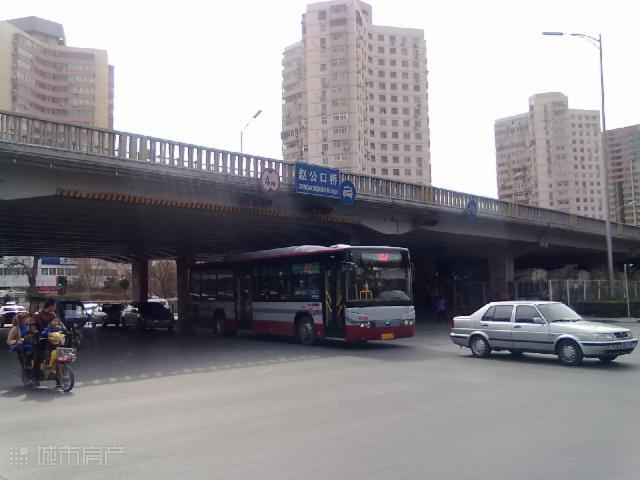 人车交织情况改善!丰台赵公口桥路口礼让有序安全感提升(丰台礼让交织桥路有序) 汽修知识 人车交织情况改善!丰台赵公口桥路口礼让有序安全感提升(丰台礼让交织桥路有序) 汽修知识