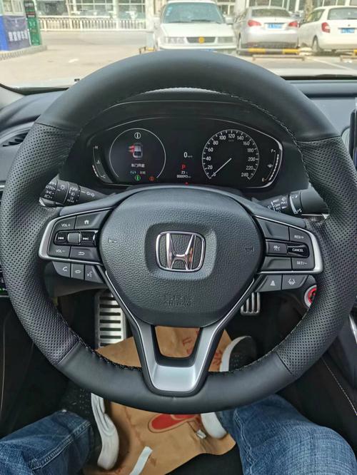 16雅阁2.4提车+ 底盘装甲、手缝方向盘套等施工(装甲底盘雅阁施工方向盘套) 汽修知识 16雅阁2.4提车+ 底盘装甲、手缝方向盘套等施工(装甲底盘雅阁施工方向盘套) 汽修知识