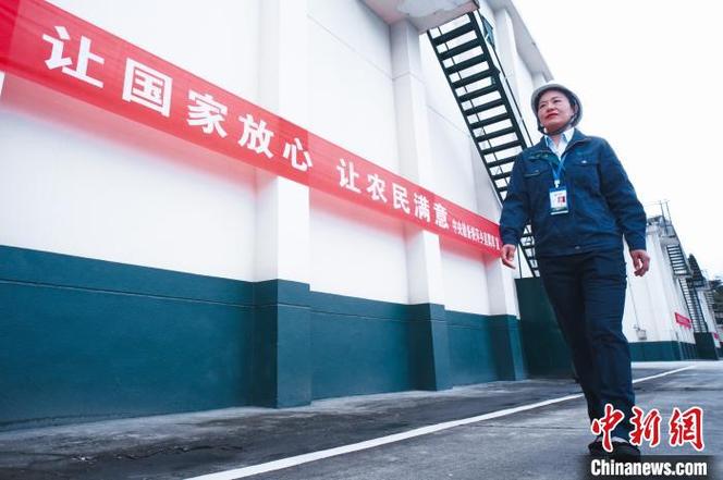 走近“最美护粮人”:两代人接力守护大国粮仓65年(粮仓保管员粮食最美接力) 汽修知识 走近“最美护粮人”:两代人接力守护大国粮仓65年(粮仓保管员粮食最美接力) 汽修知识