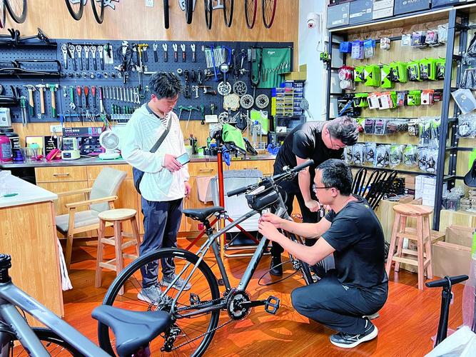 自行车刮擦伤维修费高达3.8万元占总价近8成?经销商:只能换车架(车架维修费擦伤万元自行车) 汽修知识 自行车刮擦伤维修费高达3.8万元占总价近8成?经销商:只能换车架(车架维修费擦伤万元自行车) 汽修知识