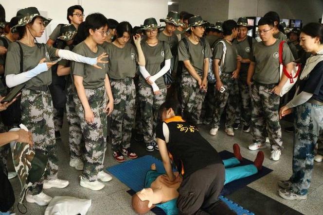 大学军训负责人主要做什么 学类资讯 大学军训负责人主要做什么 学类资讯