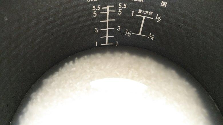 蒸大米饭米和水的比例是多少 学类资讯