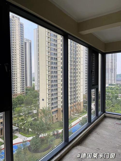 佛山龙湖江与城门窗封阳台指南 范文模稿 佛山龙湖江与城门窗封阳台指南 范文模稿