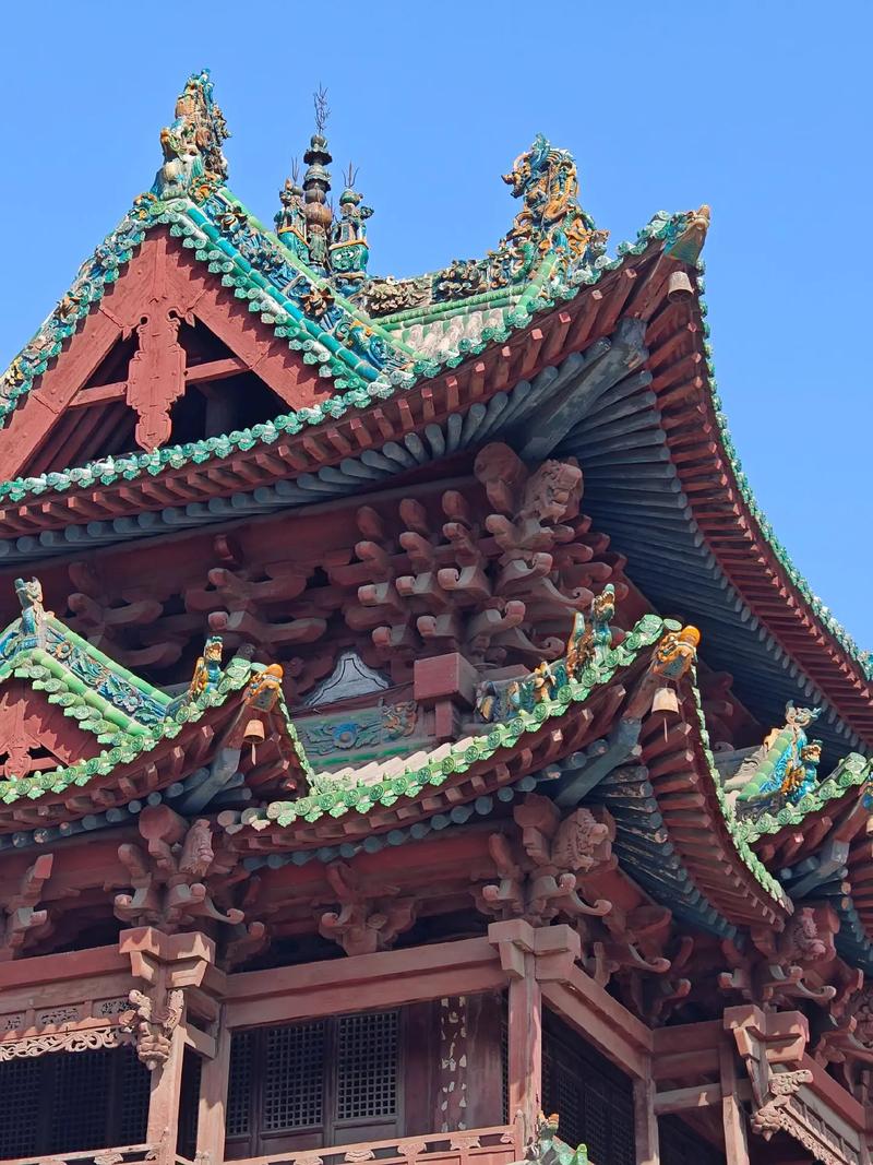 山西介休袄神楼古建筑装饰的图像学考察 范文模稿 山西介休袄神楼古建筑装饰的图像学考察 范文模稿